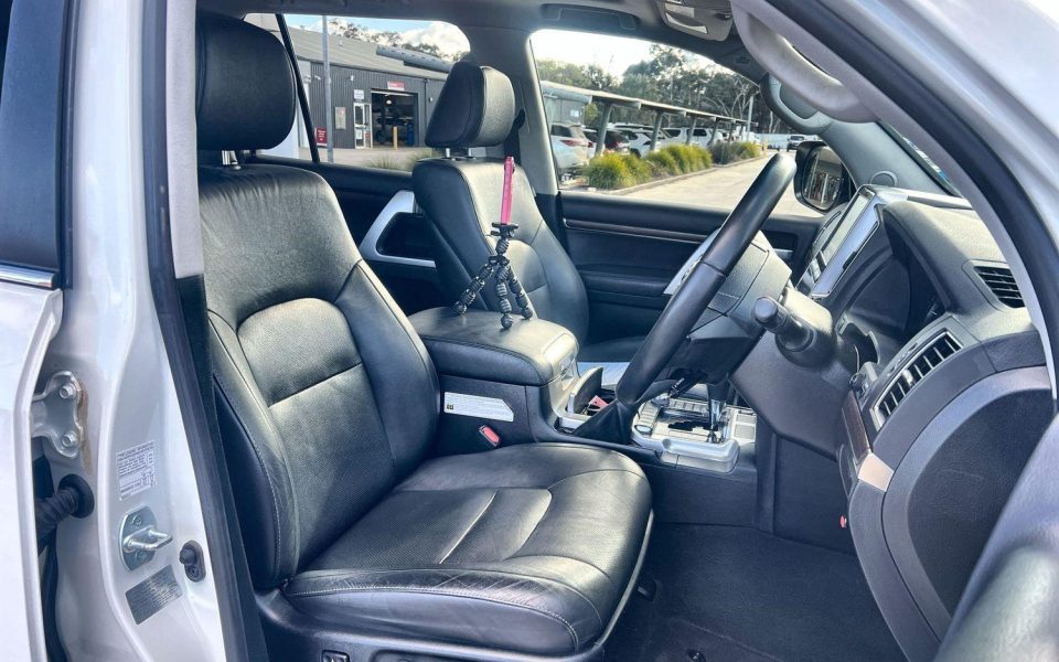 2021 Toyota Landcruiser VX