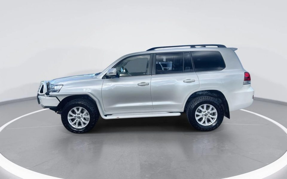 2021 Toyota Landcruiser VX