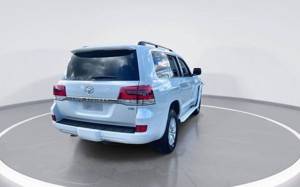 2021 Toyota Landcruiser VX