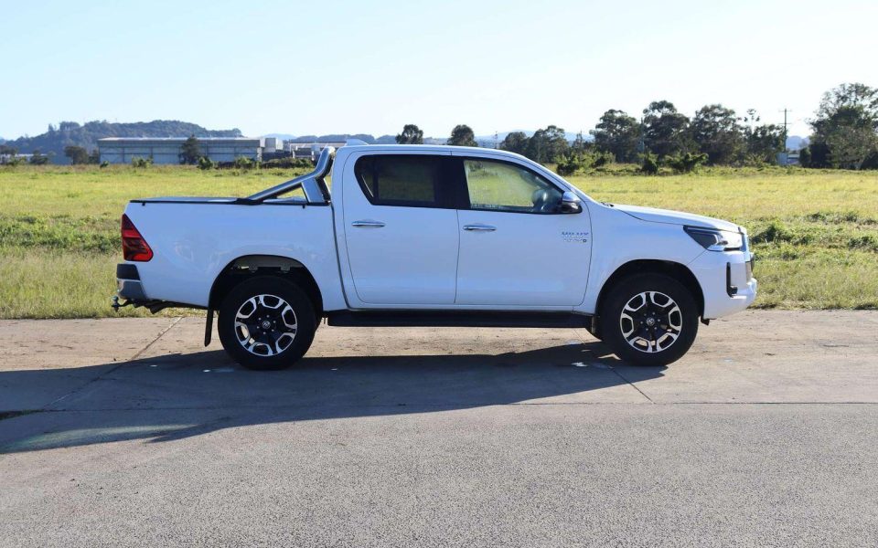 2022 Toyota Hilux 4x4 SR5