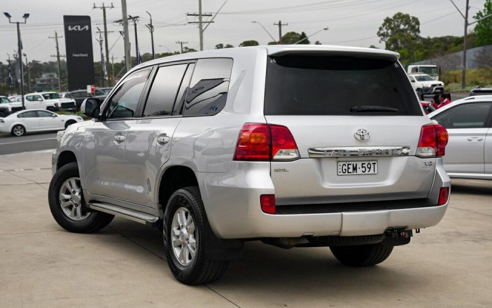 2013 Toyota Landcruiser GXL