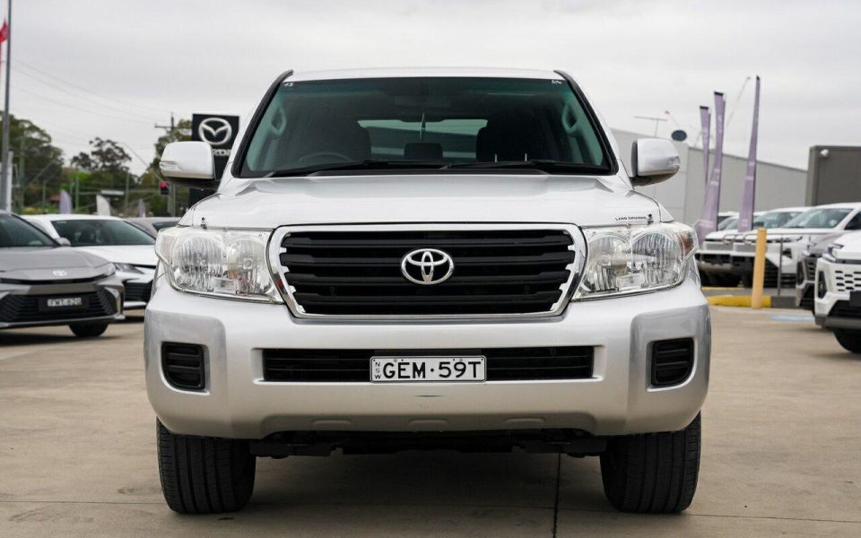 2013 Toyota Landcruiser GXL