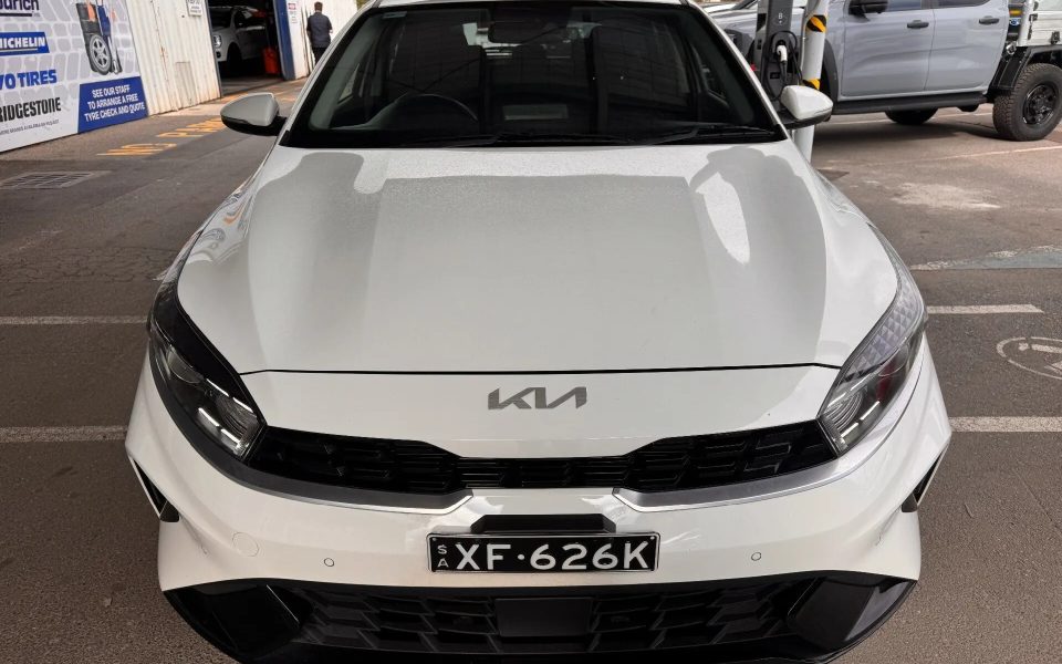 2022 Kia Cerato BD MY22 S White 6 Speed Sports Automatic Hatchback