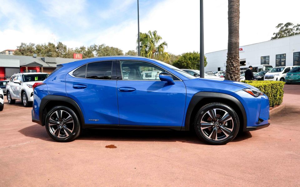 2022 Lexus UX250h Luxury