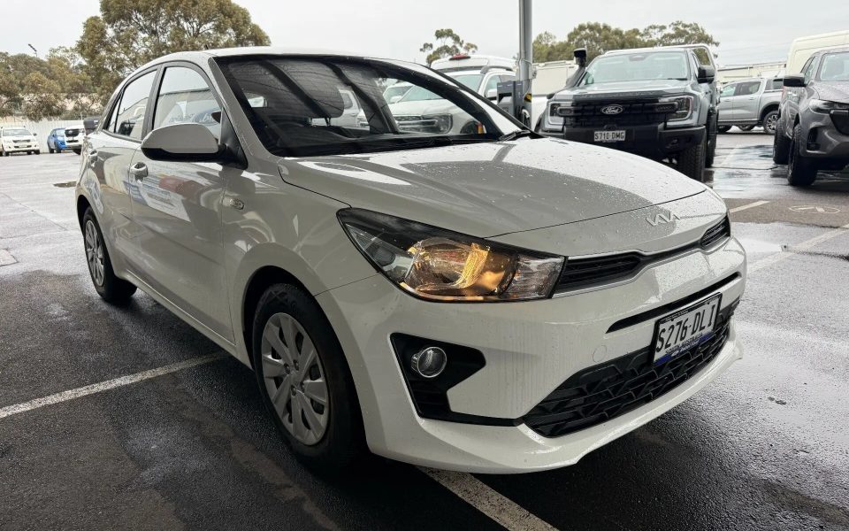 2023 Kia Rio YB MY23 S White 6 Speed Automatic Hatchback