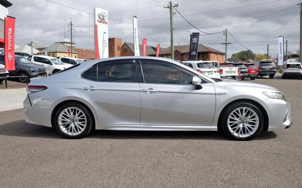 2019 Toyota Camry SL