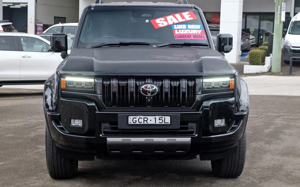2025 Toyota Landcruiser Prado VX