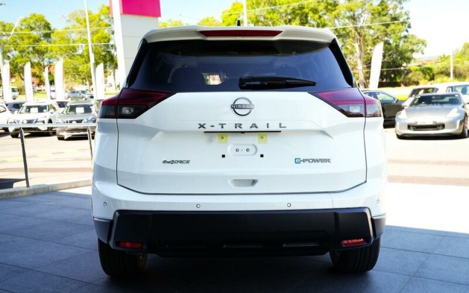 2026 Nissan X-Trail Ti e-4ORCE e-POWER Wagon (White) Demo Car