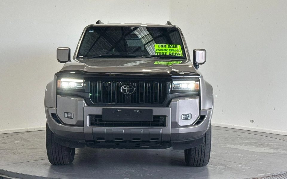 2024 Toyota Landcruiser Prado VX