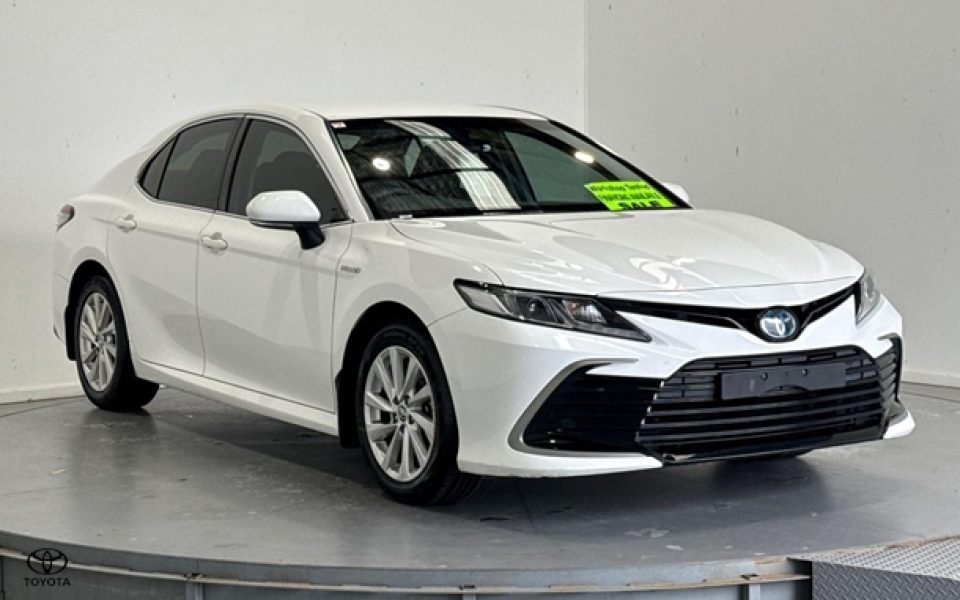 2021 Toyota Camry Ascent