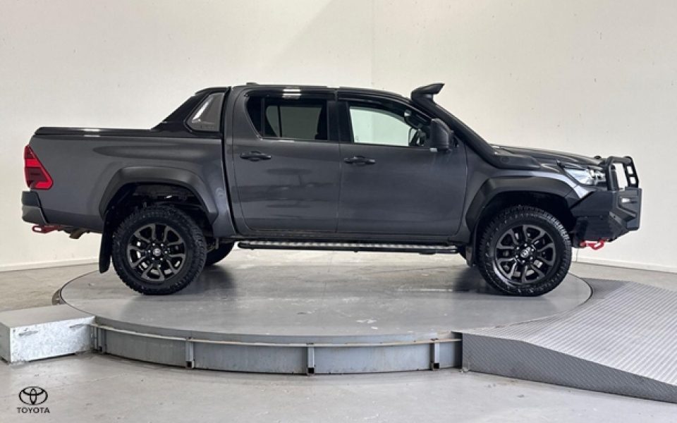 2022 Toyota Hilux Rogue