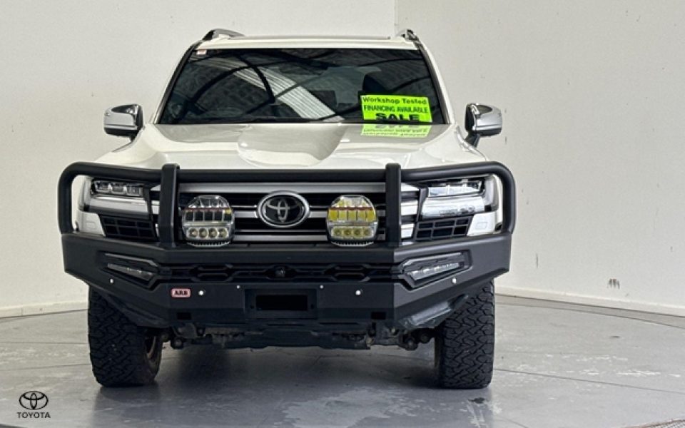 2023 Toyota Landcruiser Sahara