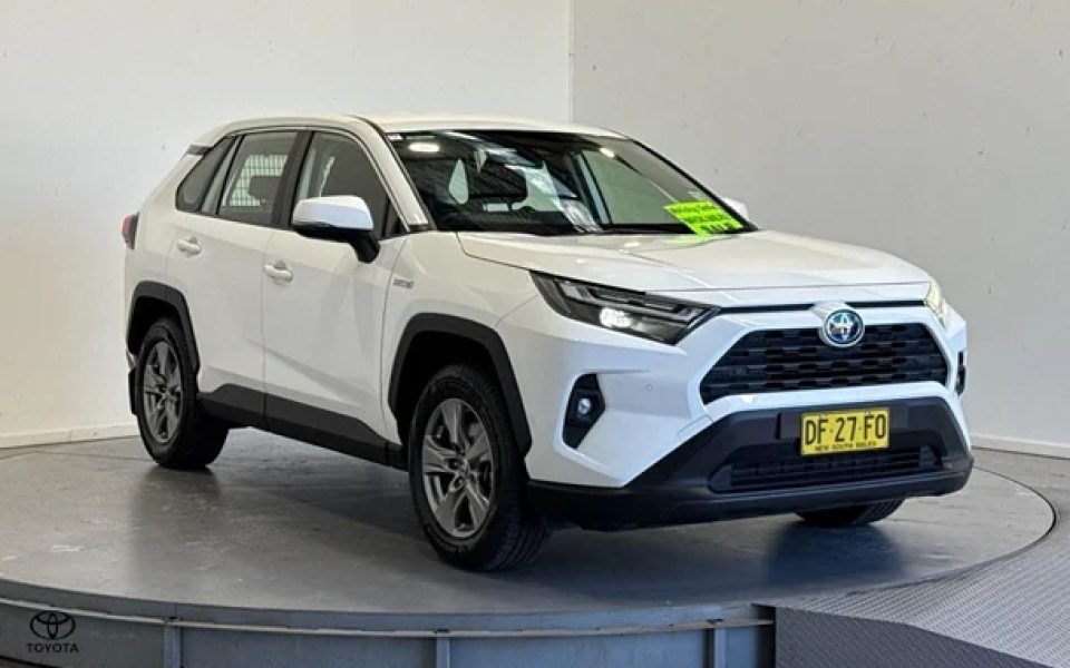 2022 Toyota RAV4 GX