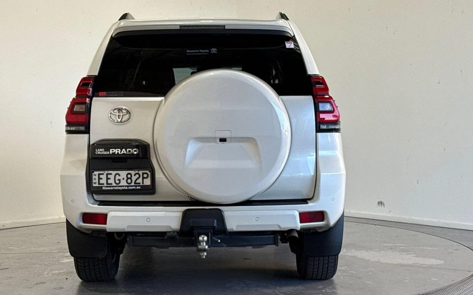 2019 Toyota Landcruiser Prado VX