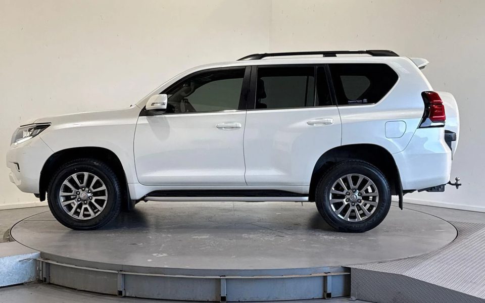 2019 Toyota Landcruiser Prado VX