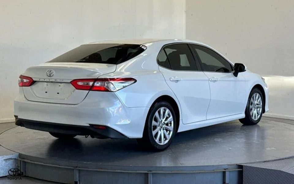 2020 Toyota Camry Ascent