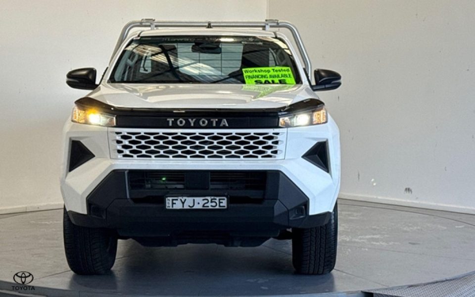 2025 Toyota Hilux Workmate