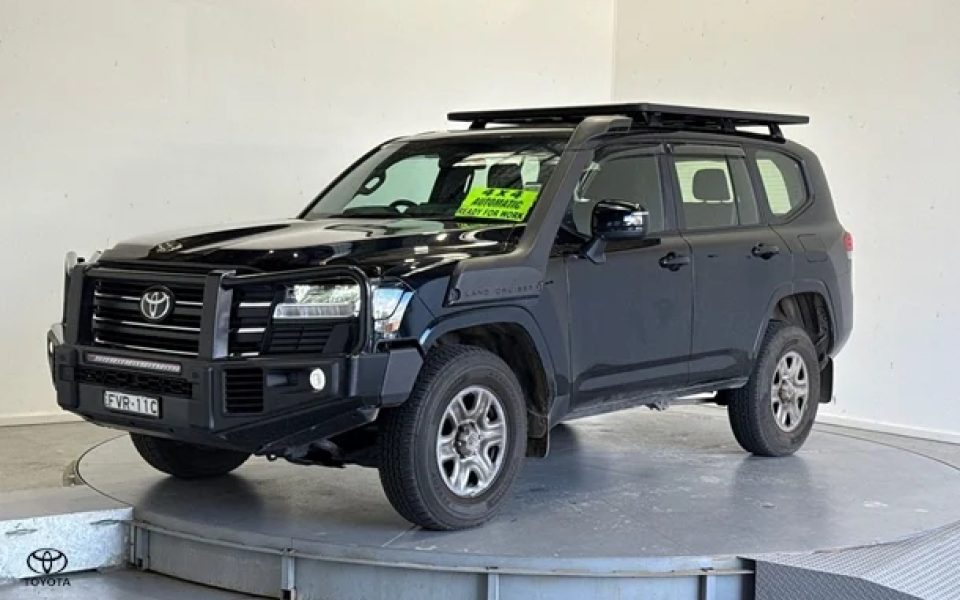 2025 Toyota Landcruiser GX