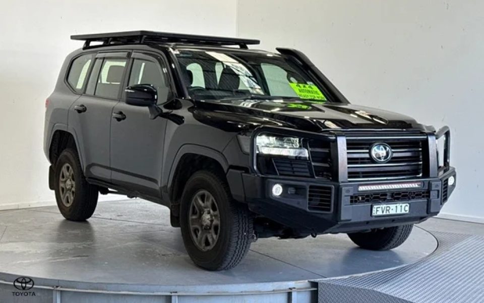 2025 Toyota Landcruiser GX