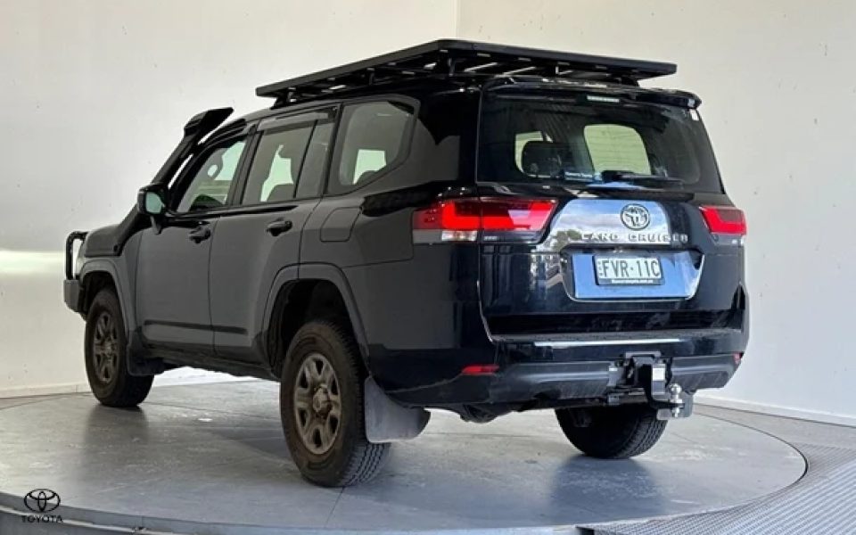 2025 Toyota Landcruiser GX