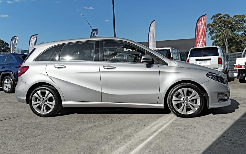 2015 Mercedes-Benz B200