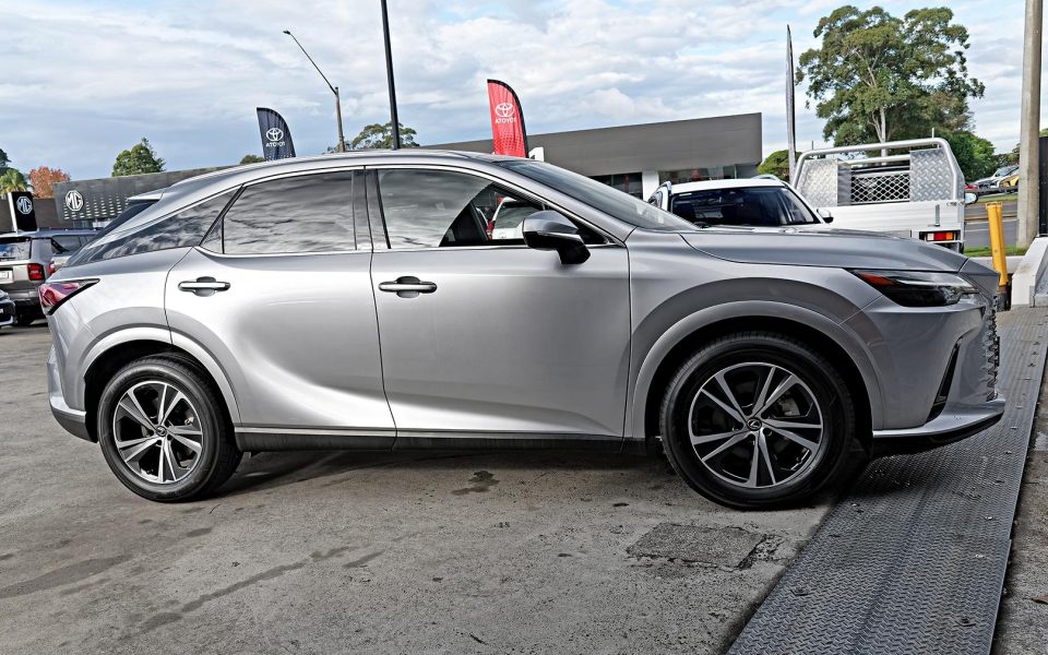 2023 Lexus RX350H Luxury