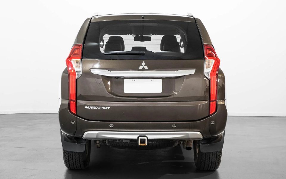 2018 Mitsubishi Pajero Sport GLS