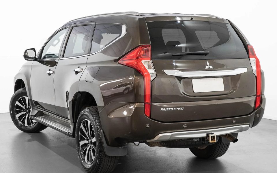 2018 Mitsubishi Pajero Sport GLS