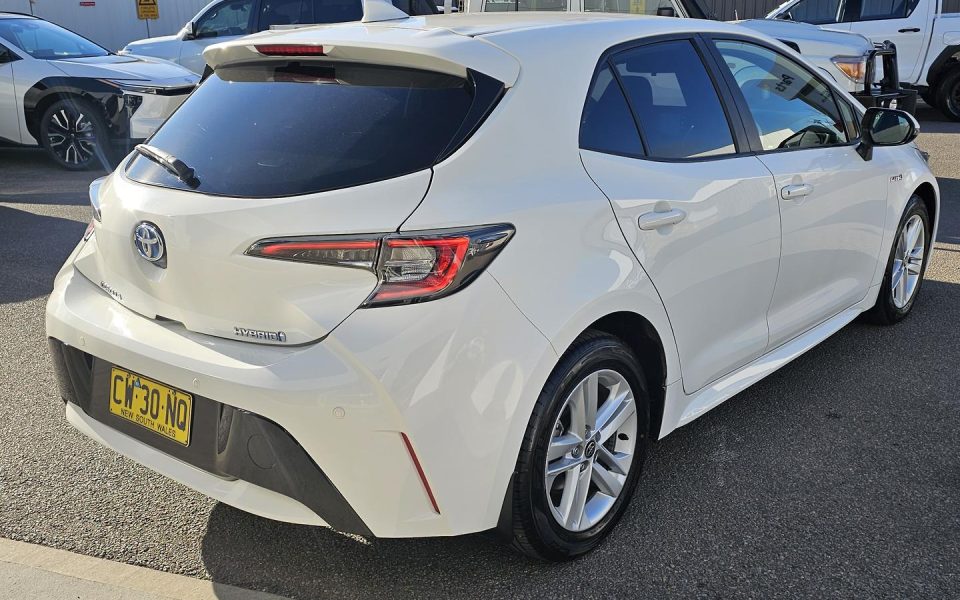 2020 Toyota Corolla Ascent Sport
