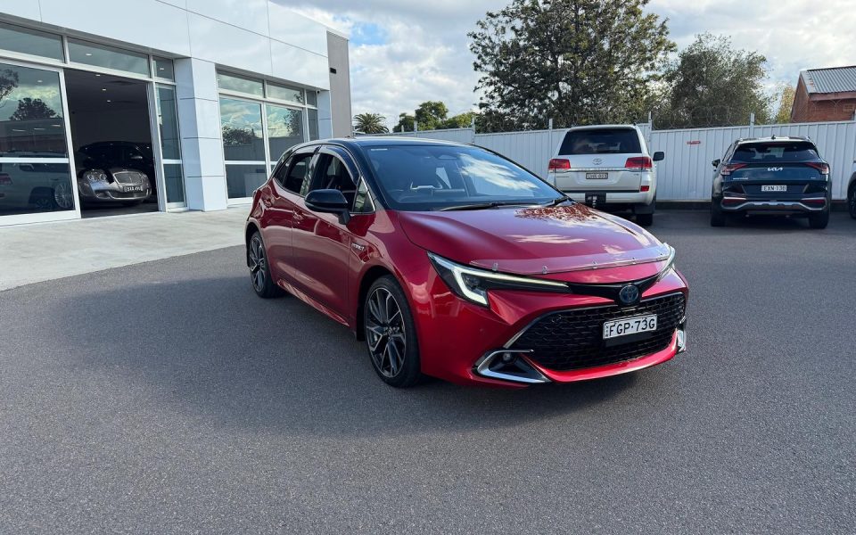 2024 Toyota Corolla Hatch Hybrid ZR