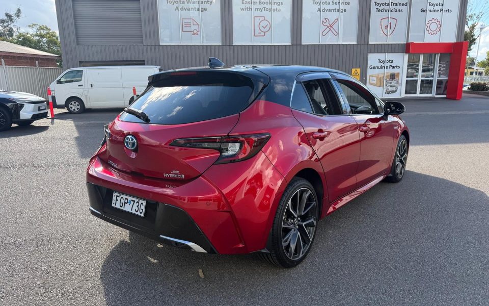 2024 Toyota Corolla Hatch Hybrid ZR