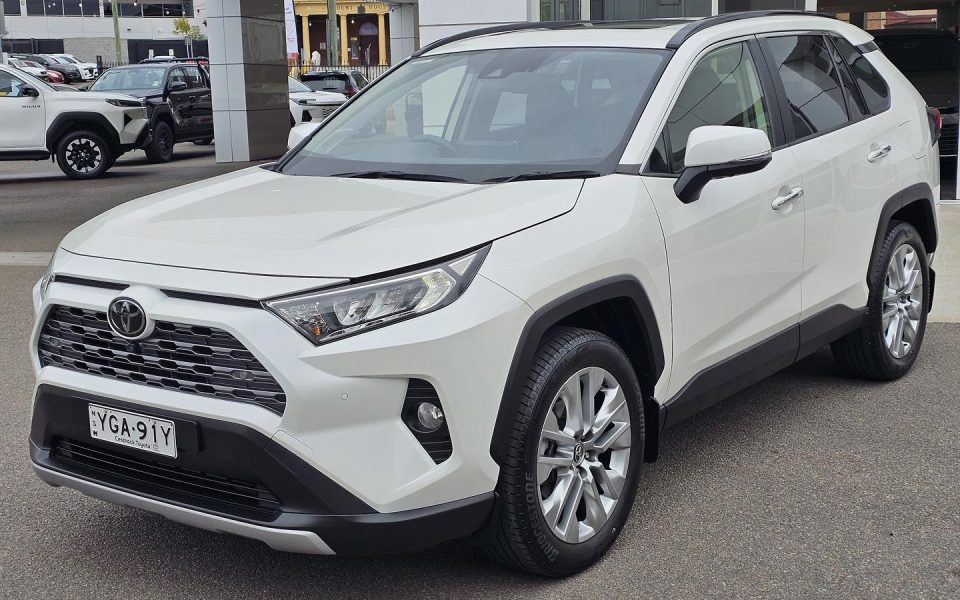 2019 Toyota RAV4 Cruiser 2WD