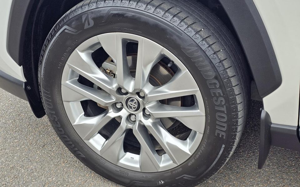 2019 Toyota RAV4 Cruiser 2WD