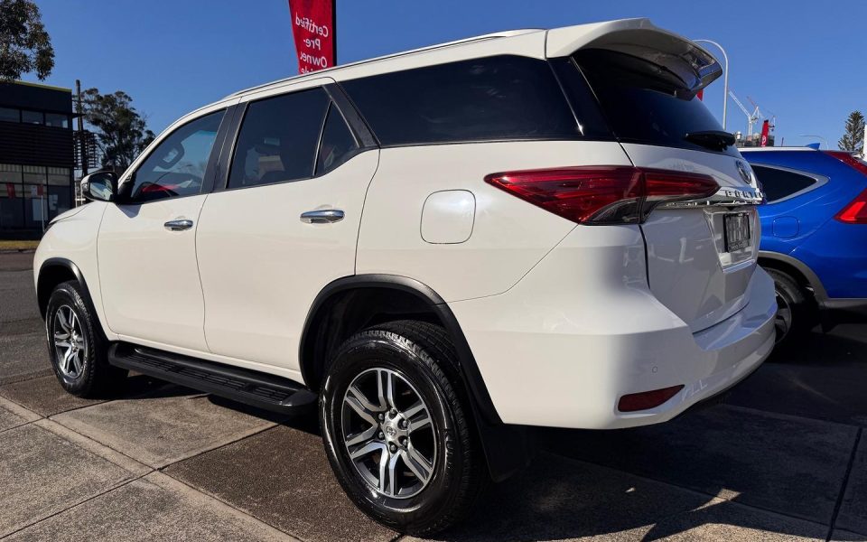 2023 Toyota Fortuner GXL