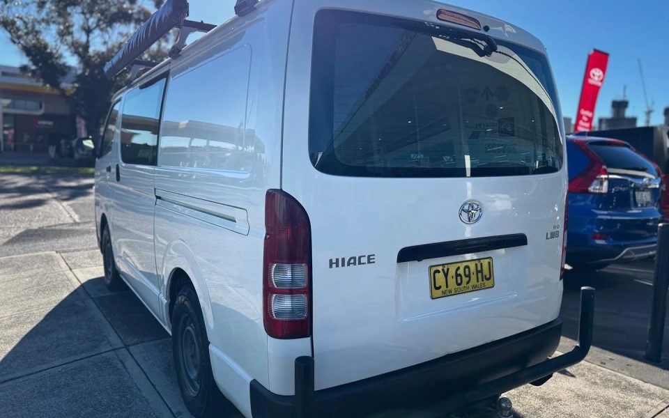 2017 Toyota Hiace LWB