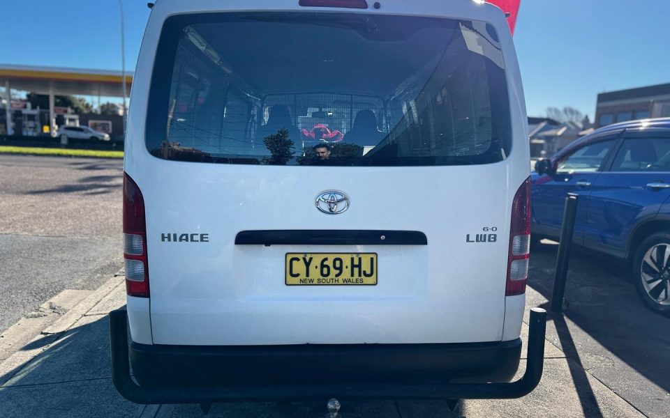 2017 Toyota Hiace LWB