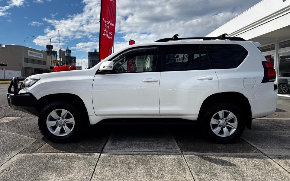 2022 Toyota Landcruiser Prado GXL