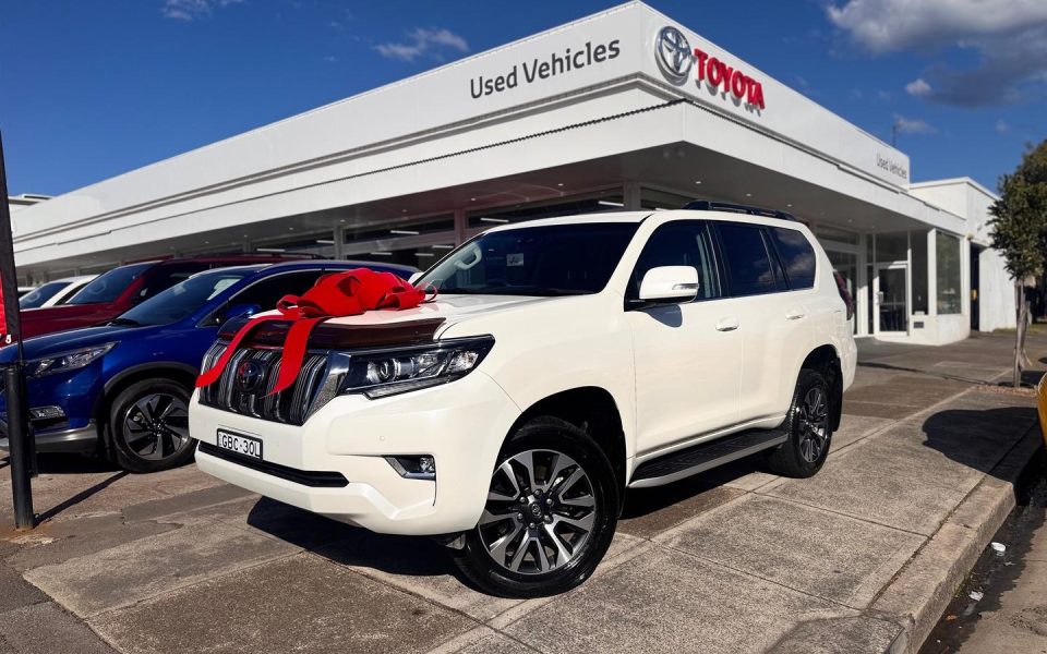 2023 Toyota Prado VX
