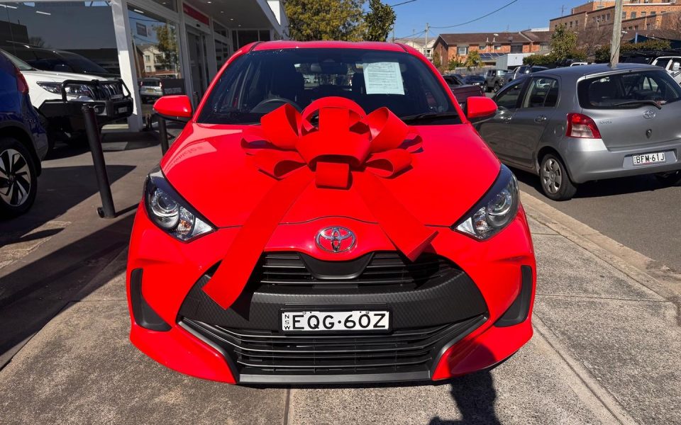 2021 Toyota Yaris Ascent Sport