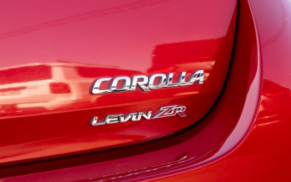 2014 Toyota Corolla Levin ZR