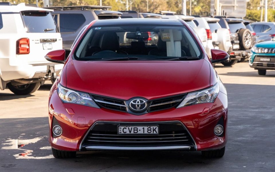 2014 Toyota Corolla Levin ZR