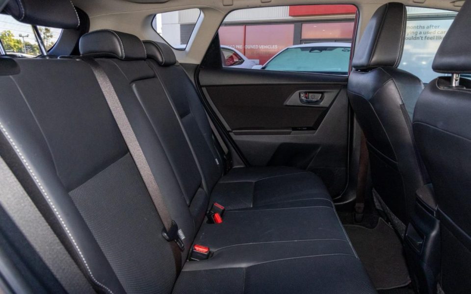 2014 Toyota Corolla Levin ZR