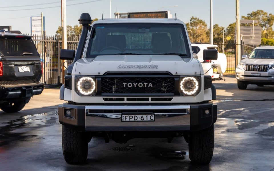 2025 Toyota LC Military GXL