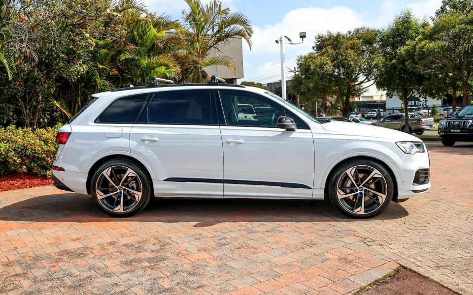 2023 Audi Q7 45 TDI
