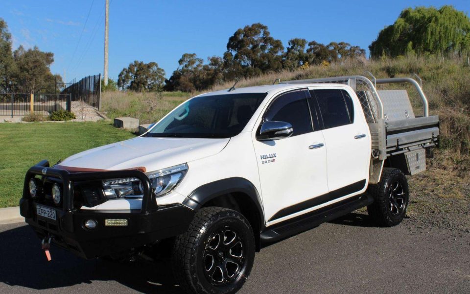 2017 Toyota Hilux SR5