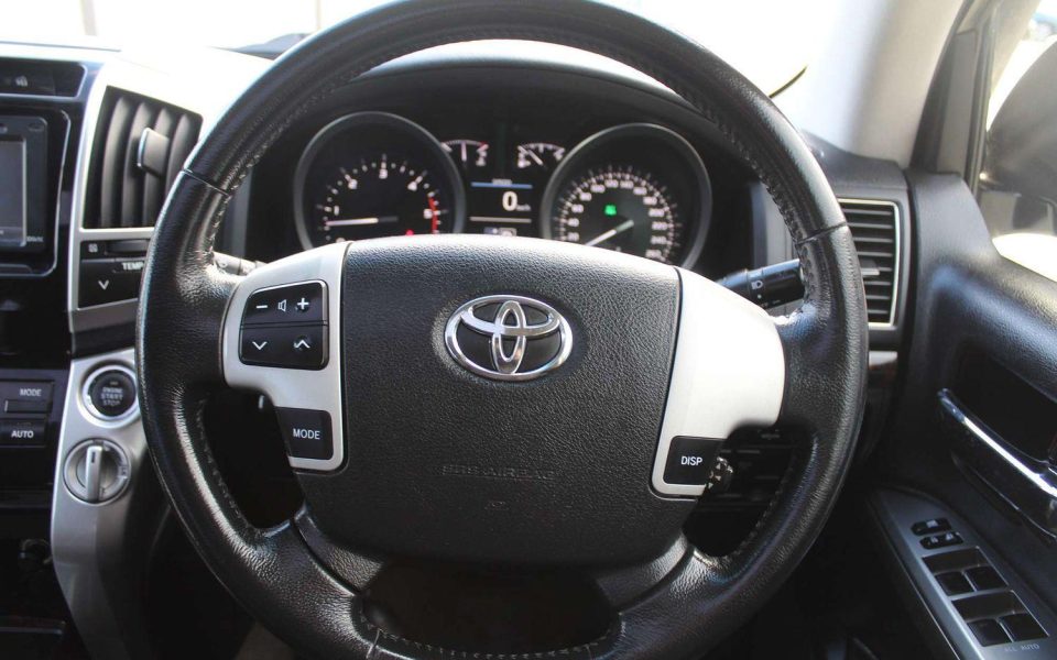 2015 Toyota Landcruiser VX