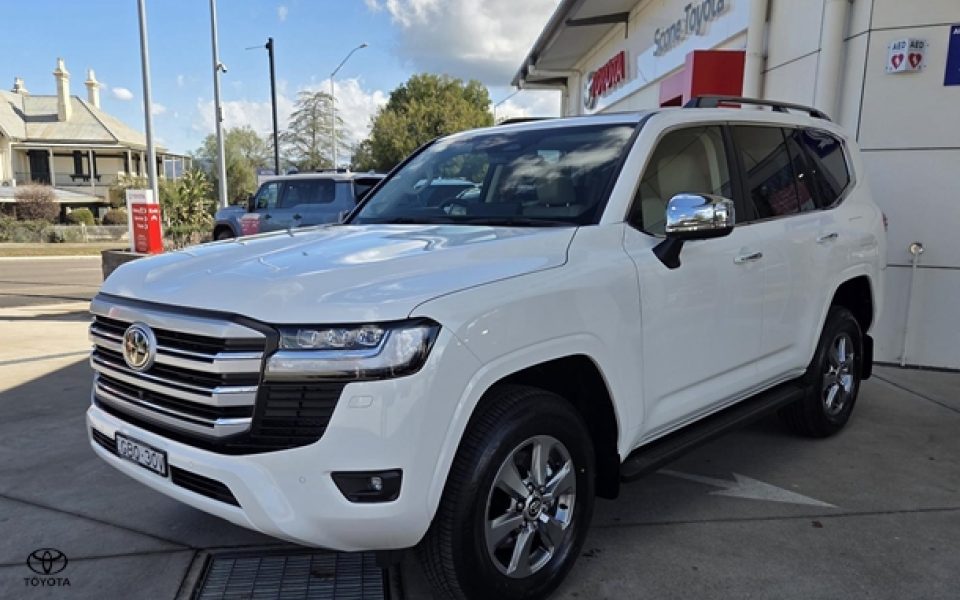 2026 Toyota Landcruiser Sahara