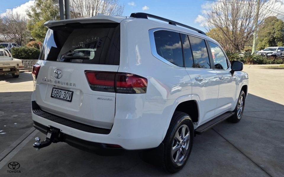 2026 Toyota Landcruiser Sahara