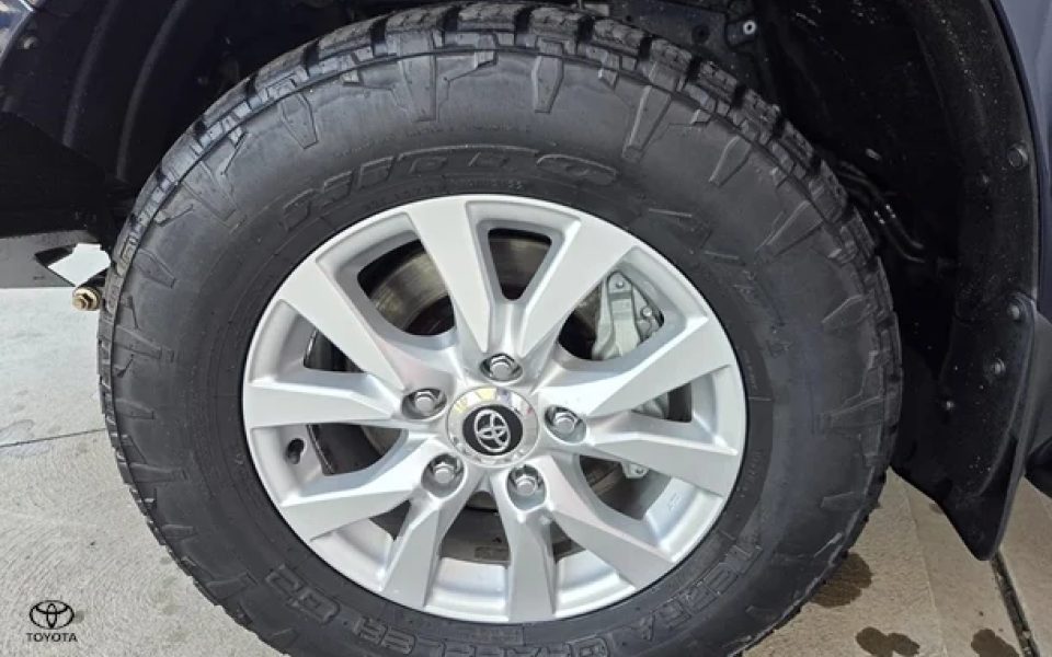 2019 Toyota Landcruiser VX