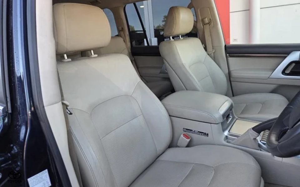 2019 Toyota Landcruiser VX